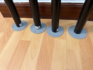 Juego de 4 patas metálicas para muebles
