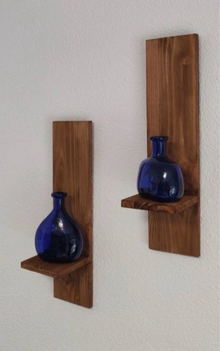 Baldas flotantes de madera maciza