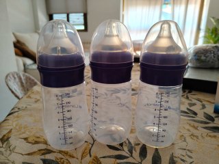 3 Biberones Lansinoh