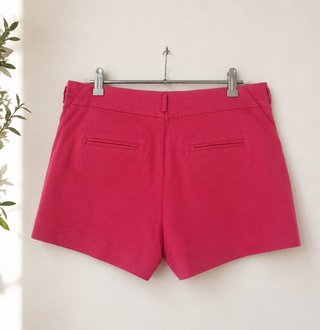 Shorts de tiro alto rosa fucsia