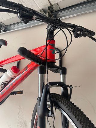 Bicicleta Conor 26 Roja talla 38 para niño.