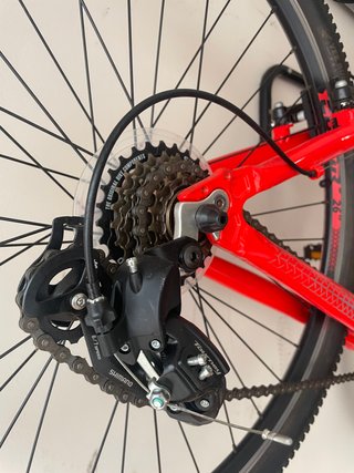 Bicicleta Conor 26 Roja talla 38 para niño.