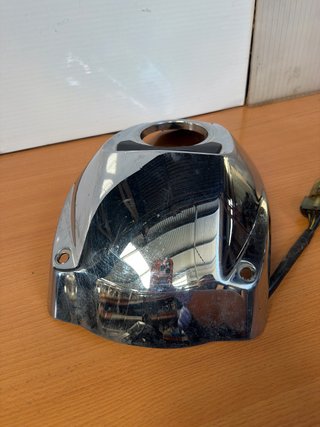 Tapa embellecedora depósito Suzuki VZ 800 Marauder