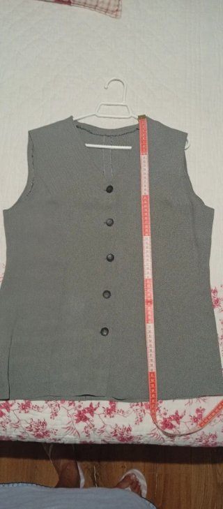Conjunto Chaleco y Pantalón Beige/Gris