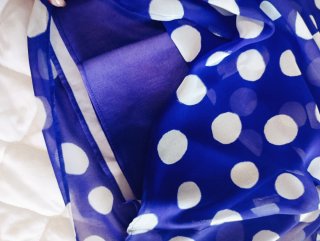 Vestido Zara lunares azul talla M