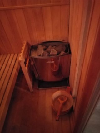 Sauna finlandesa de madera