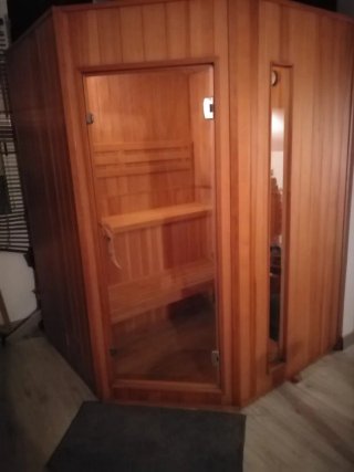 Sauna finlandesa de madera