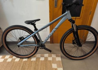 Bicicleta Cube Flying Circus