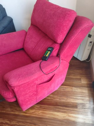 Sillón mecedora relax y masaje .Tela