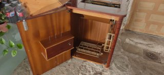 Maquina de coser con mueble auxiliar madera clásic