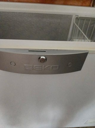 Congelador Beko, precio esta negociable