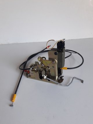 CERRADURA MALETERO / PORTON - RENAULT MASTER II