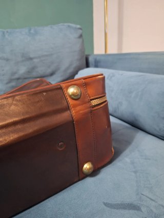 Maleta Loewe Piel Marrón y Dorada
