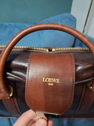 Maleta Loewe Piel Marrón y Dorada