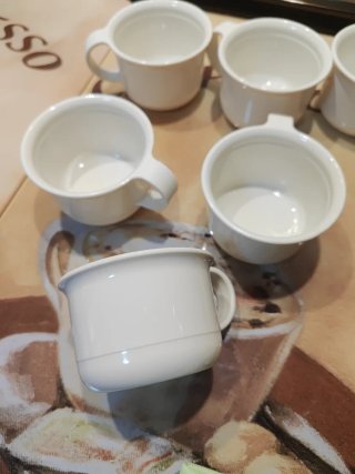 Juego 6 tazas de plástico