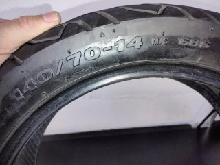 Neumático Deli Tire Urban Grip 140/70-14 68S