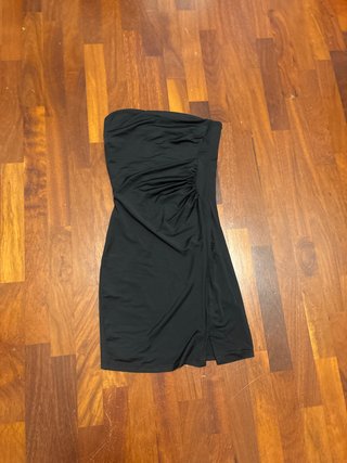Vestito corto nero