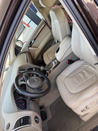 Audi Q7 2012
