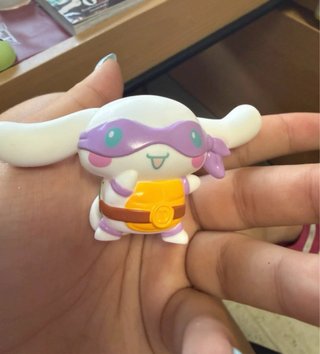 Figura Cinnamoroll x TMNT McDonald's 2025