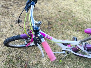 Bicicleta niña Btwin morada y blanca