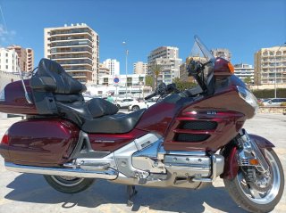 Honda Goldwing 1800 Deluxe Rojo
