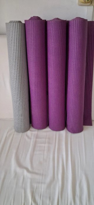 4 Esterillas de deporte (yoga, fitness)