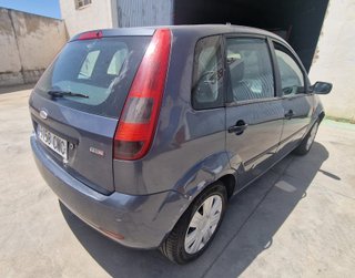 Ford Fiesta 2004