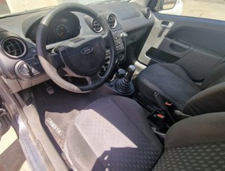 Ford Fiesta 2004