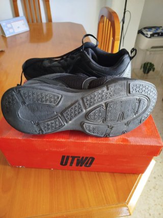 Zapatillas UTWO Hombre Negras