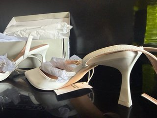 Elegantes zapatos de salón