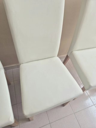 Juego de 4 sillas de comedor blancas