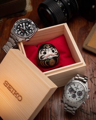 Reloj Seiko Negro y Plateado