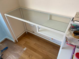 Escritorio Ikea Blanco Cristal y Metal