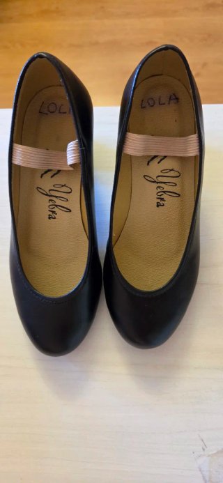 Zapatos de Flamenco YEBRA