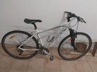 Bicicleta Scott Híbrida