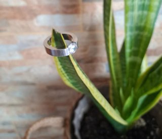 Anillo solitario plata con piedra