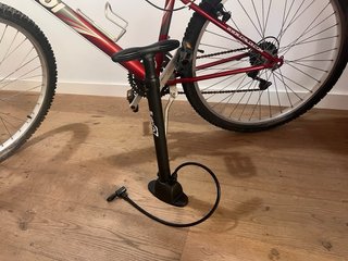 Bicicleta Caloi Terra 21V, sillín gel +bomba aire