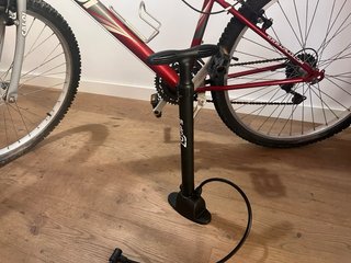 Bicicleta Caloi Terra 21V, sillín gel +bomba aire
