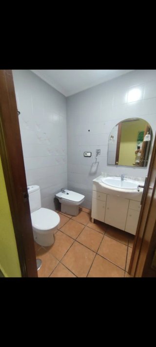 Habitacion en alquiler 235  Zona centrica