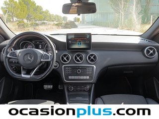 Mercedes-Benz Clase A 200 d AMG Line 100 kW (136 CV)