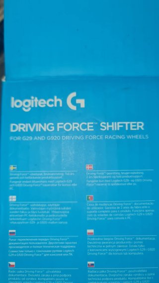 Playseat, Volante y Pedales Logitech
