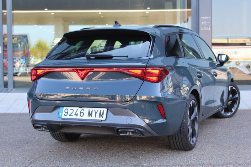 Cupra León 2025, foto 5