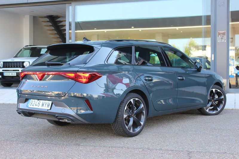Cupra León 2025, foto 6