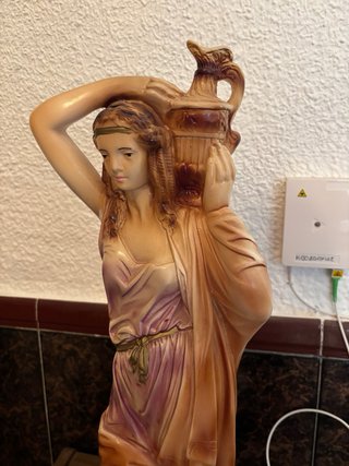 Figura grande de mujer clásica vintage 55 cm