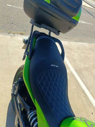 Kawasaki ER6N modelo 2008 - Matriculada 2010