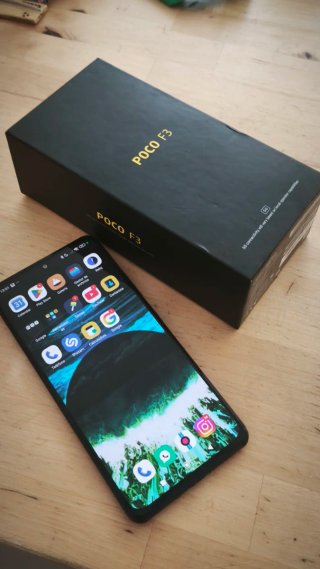 Poco F3 Nero