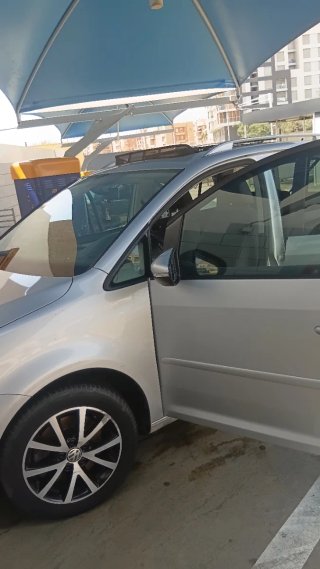Volkswagen Touran 2012