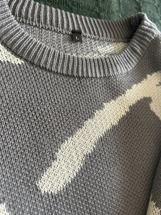 Jersey estampado gris y blanco