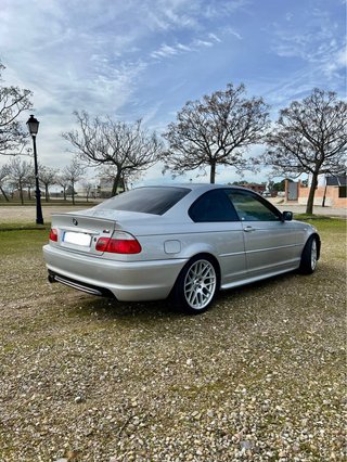 BMW e46 coupe