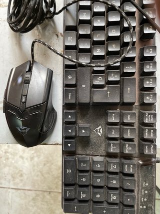 Teclado y Ratón Gaming Negro